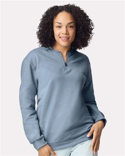Unisex Softstyle® Midweight 1/4 Zip Sweatshirt
